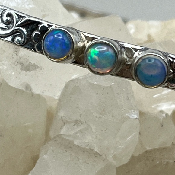 Elegant Sterling Silver Bracelet with Blue Opal Gemstone Accents - Picture 4 of 6
